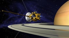 Cassini hledá život. Mapuje jezera na Titanu