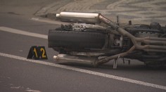 Motorkář zabil chodkyni i jejího psa. Co mu za rychlou jízdu hrozí?
