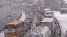 Jedenáct aut bouralo na D1, dálnice už je průjezdná