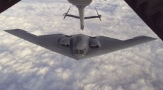 Tábory ISIS pod útokem: Americké bombardéry udeřily u Syrty