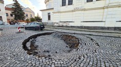 V Příbrami se propadla zem. Zřejmě za to může 500 let stará šachta