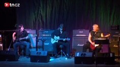Koncert Katapultu jako vzpomínka na bubeníka "Kášu". Zemřel v pátek