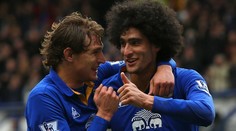 Everton má skalp United. Van Persie se neprosadil