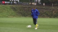 Co spojuje Faldynu, Ronalda a Robinha? Moderní fotbalové otroctví