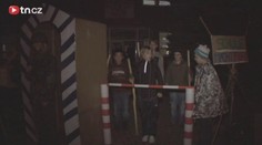 PROTESTY studentů v Mimoni pokračují. Nocují ve škole