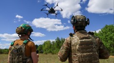 Ukrajina přenesla válku do Ruska. Útoky dronů mají dopad na logistiku i energetiku