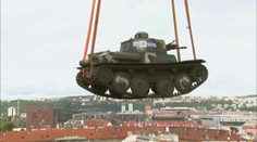 Nad Prahou létal tank. Jak je to možné?