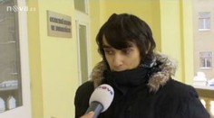 Mladík dostal podmínku za sex se 14letou. Teď chce jejich dítě
