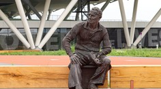 Z vyučeného pekaře designerem bot, před 120 lety se narodil zakladatel známé firmy