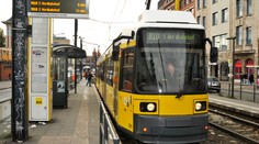 V tramvaji natáčeli porno! Soulož sledovali ostatní cestující