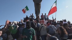 Protesty v Mexiku! Policie musela chránit migranty, mířící do USA
