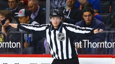 České prvenství: Sudí Suchánek má v NHL smlouvu na plný úvazek