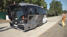 Po Praze jezdí autobus bez řidiče. Projekt podpořila EU