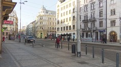 Už rok mají česká města zavádět sdílené zóny. Zatím je jen v Brně, lidé ji chválí