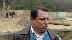 Hodný strejda Paroubek vzal děti do zoo