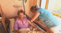 V libereckém domově seniorů zahájili očkování 4. dávkou. Zájem byl veliký