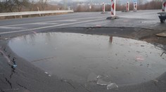 Silnice na severu Čech se propadla. Důvodem je stará šachta