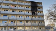 Domov seniorů zachvátily plameny, záchranáři evakuovali přes 50 lidí
