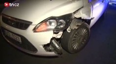 Opilá se procházela po Barrandovském mostě. Srazilo ji auto