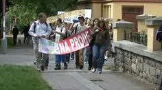 VIDEO: Politologové z Ústí nad Labem si vyzkoušeli demonstraci naoko