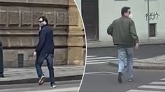 V Praze řádí sexuální deviant! Policisté hledají důležitého svědka