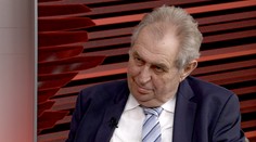 Poslanci navrhli vyznamenat Zemana. Zamítli posledního panovníka Rakouska-Uherska