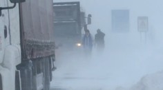 ČHMÚ vydal předpověď na Vánoce a varuje před orkánem a padajícími stromy