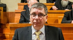 VIDEO: "Zavři hubu, ty s**či! Chcípni!" Jednání zastupitelů Prahy 11 se vyhrotilo