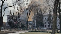 Ruská raketa zasáhla vesnici na východní Ukrajině. Zemřelo 51 lidí