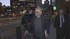Robert De Niro prohrál soud. Svou manažerku nutil škrábat ho na zádech