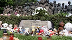 Česko si připomíná 79 let od vypálení Lidic. Pieta se konala bez veřejnosti
