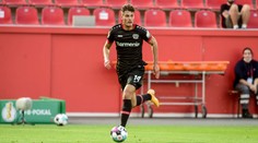 Patrik Schick se prosadil ve svém debutu, pomohl k debaklu 7:0