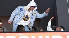 Justin Bieber navrhl dresy hokejového Toronta. Jde o módní novinku