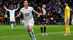 Marseille otočila zápas pěti góly, Milik potopil Angers hattrickem