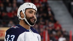 Velký rozvod v NHL. Ikona Winnipegu je volným hráčem. Skončí s hokejem?