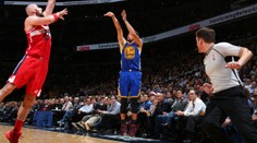 VIDEO: 11 trojek v 15 sekundách! Takhle střílí Stephen Curry