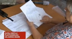 Chyba pojišťovny: Kvůli omylu úřednice platí důchodkyně exekuci za cizího muže