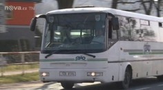 Poctivý Lukáš vrátil ženě 300 tisíc korun, které zapomněla v autobuse!