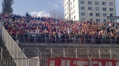 VIDEO: Zápas skončil, Baníkovci házeli dýmovnice