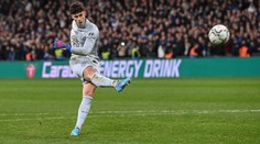 Přišel jen na penalty a selhal. Předražený Kepa se stal terčem vtipů i urážek