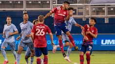 Dallas vyválčil remízu s Kansasem, Ondrášek zůstal pouze na lavičce