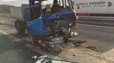 Vážná nehoda blokovala dálnici D7, zraněné vyprošťovali hasiči