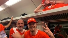 Doutníky ve vlaku, pařba v nočním klubu! Taková byla jízda Slavie