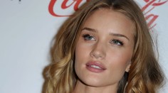 NEJŽHAVĚJŠÍ žena světa: modelka Victoria's Secret