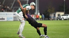 Slavia měla kopat penaltu, tvrdí komise rozhodčích. VAR ovšem nezasáhl správně