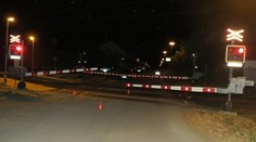 Cyklista projížděl závory. Zabil ho vlak
