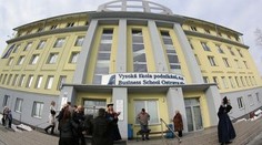 Začala sbírka pro dívku z vybuchlého domu ve Frenštátě