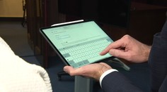Novinky pro řidiče: Na konec technické může nově upozornit SMS zpráva