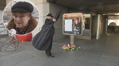 Detaily rozloučení s Chramostovou: Čestná stráž a květiny na jevišti!
