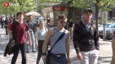 METROSEXUÁLOVÉ útočí. Mají rtěnky, make-up i pudr